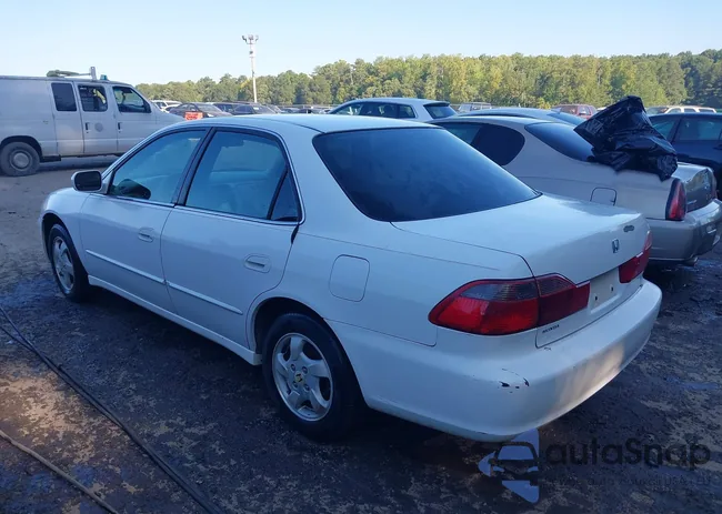 1HGCG5659XA009326: 40194724