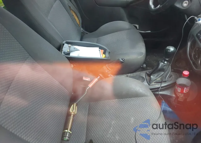 1FAFP31NX6W160335: 40195352