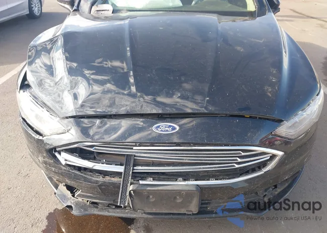 3FA6P0HD1HR284639: 40195560