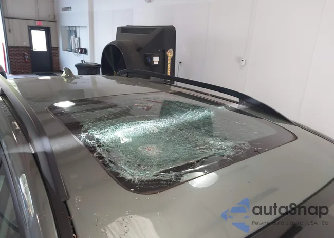 JF2SJADC0GH527680: 40195805