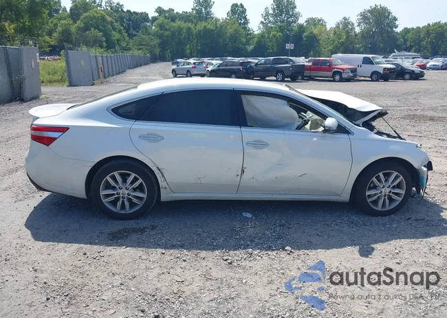 4T1BK1EB3EU133057: 40196298