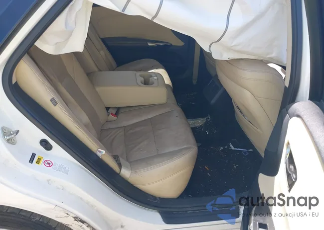 4T1BK1EB3EU133057: 40196298