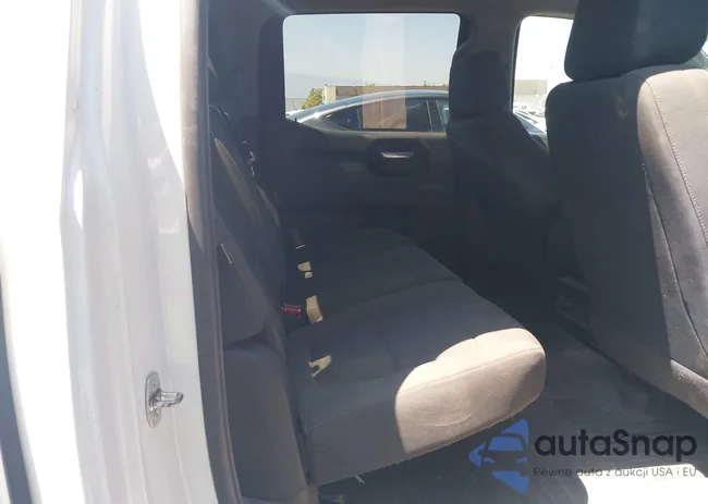 1GCPWAEH2KZ258620: 40196442