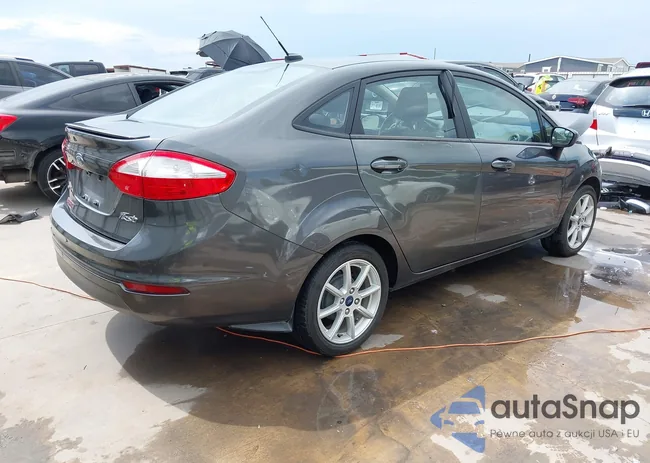 3FADP4BJ5KM106332: 40196462