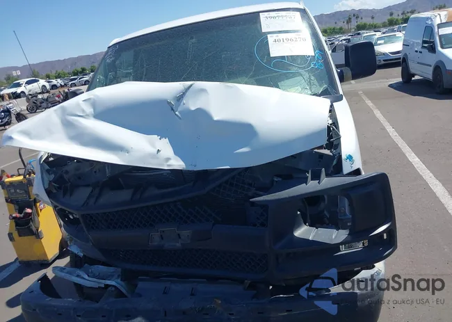 1GCFG15X151190930: 40196270