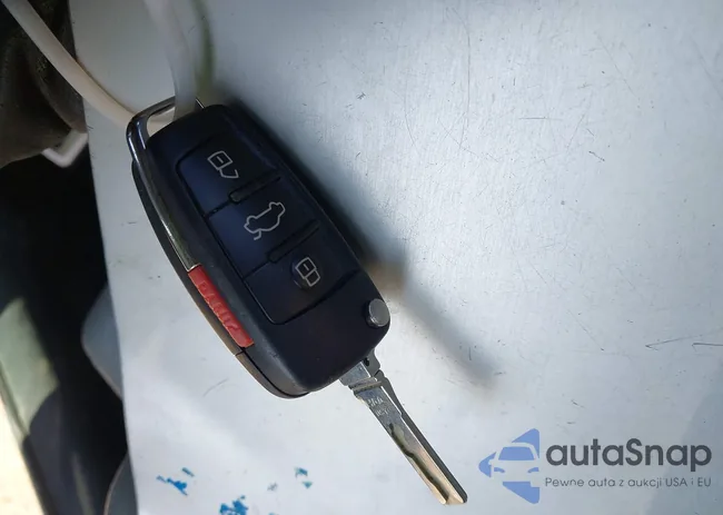 WAUTPBFF8JA056146: 40197426