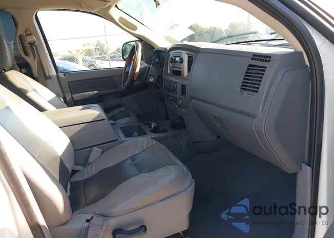 1D7HA182X8J244200: 40198311