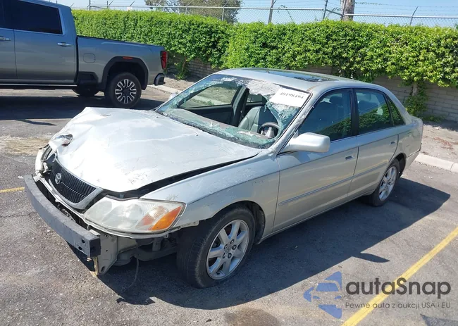 4T1BF28B7YU038589: 40198494