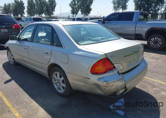 4T1BF28B7YU038589: 40198494