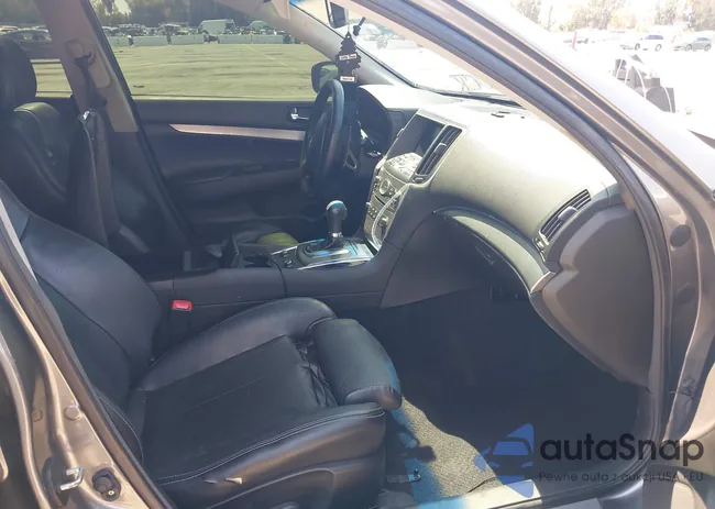 JN1CV6AP6DM716660: 40198012