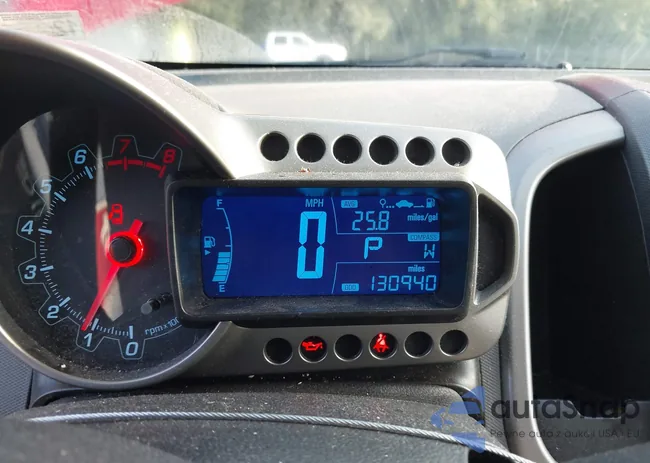 1G1JC6SH0D4217752: 40198235