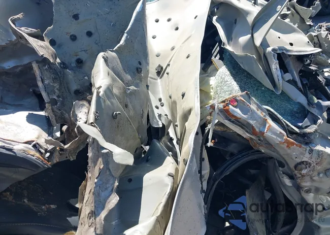 JN1AZ34EX3T004743: 40199389