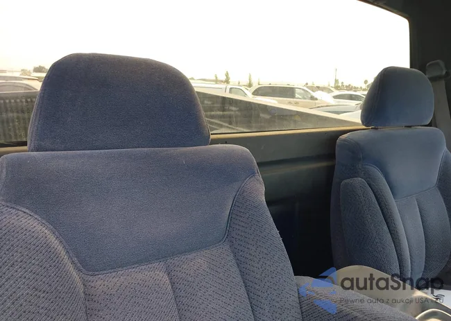 1GCEK14HXSZ138438: 40199493