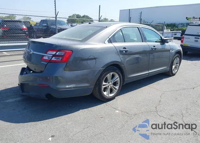 1FAHP2D87JG134240: 40199749