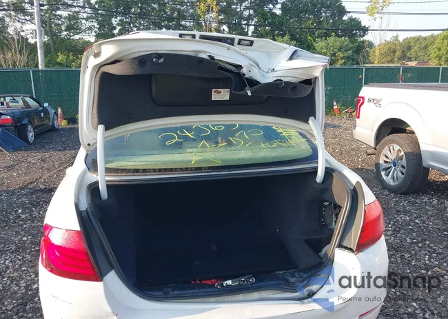 WBAFU7C57BC778163: 40200488