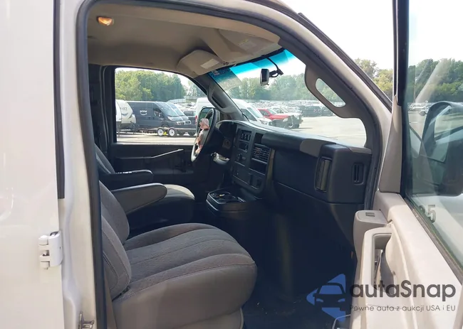 1GCWGBFG7G1209035: 40200693