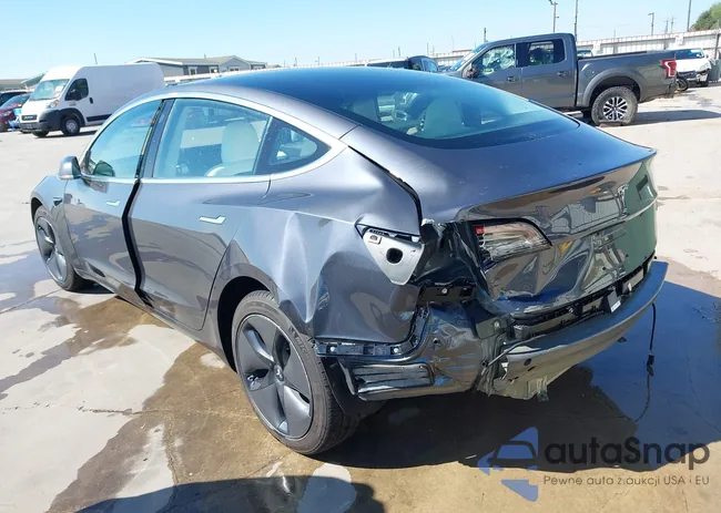 5YJ3E1EA0JF166723: 40200758