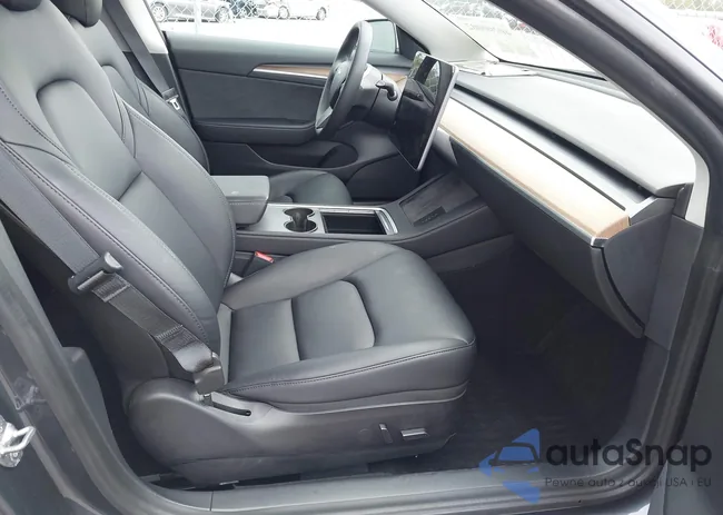 5YJ3E1EA3MF058374: 40200002