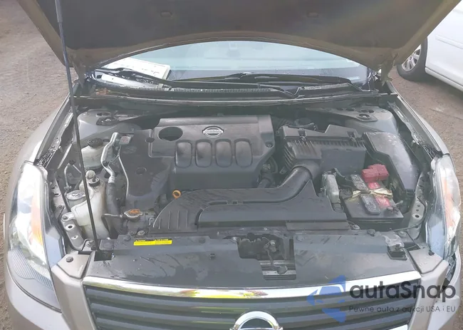 1N4AL21E48N478542: 40201259