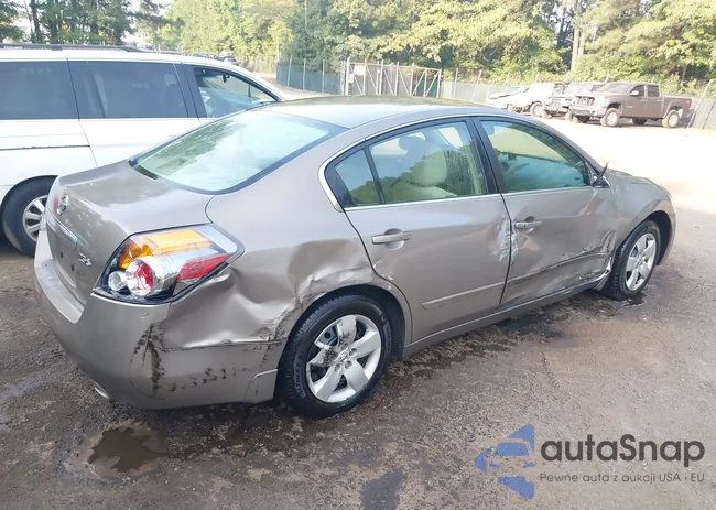 1N4AL21E48N478542: 40201259