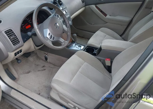 1N4AL21E48N478542: 40201259