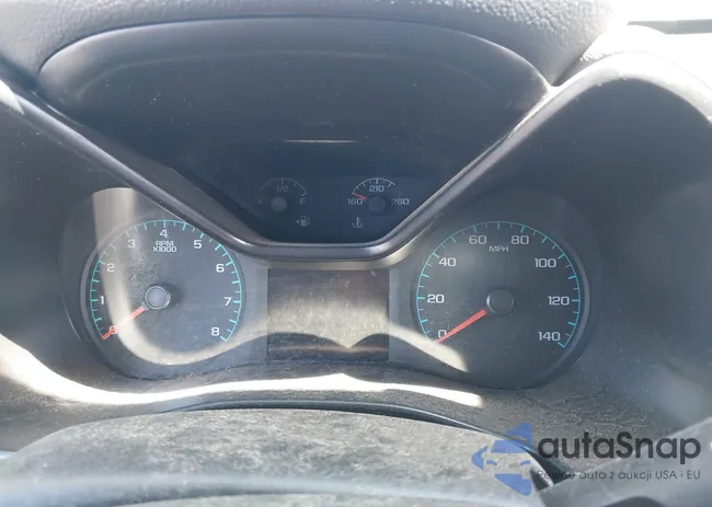 1GCHSBEA3M1102855: 40204341