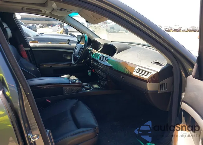 WBAHN83568DT80246: 40204567