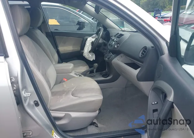 2T3ZF4DV3AW047653: 40205760