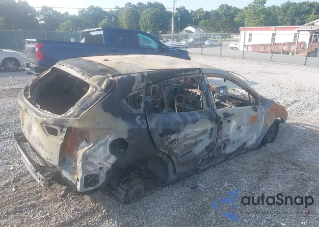 4S3GTAA68H1700174: 40205074