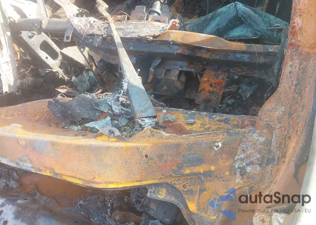 4S3GTAA68H1700174: 40205074