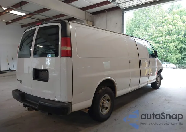 1GCWGGCG8F1114760: 40206834