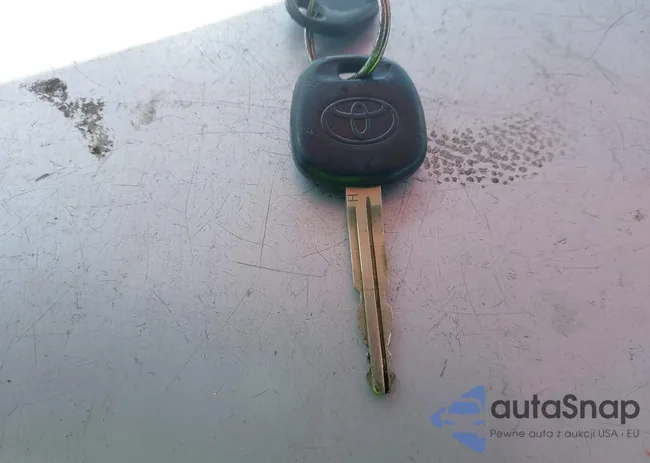 2T1BURHE0KC183376: 40205949