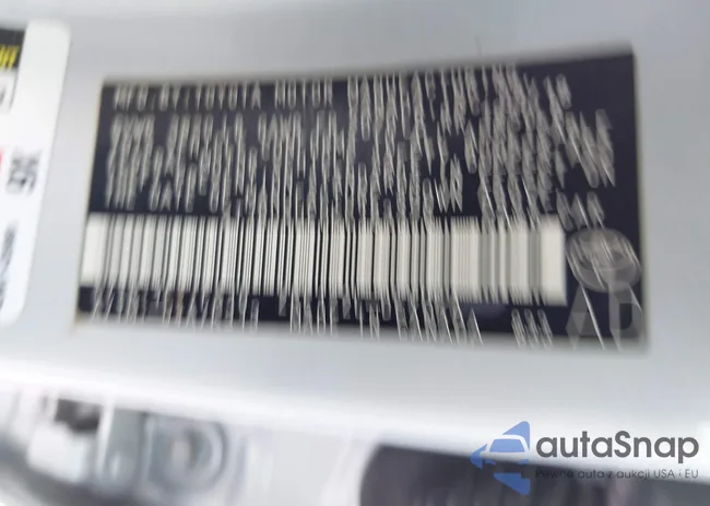 2T1BURHE0KC183376: 40205949