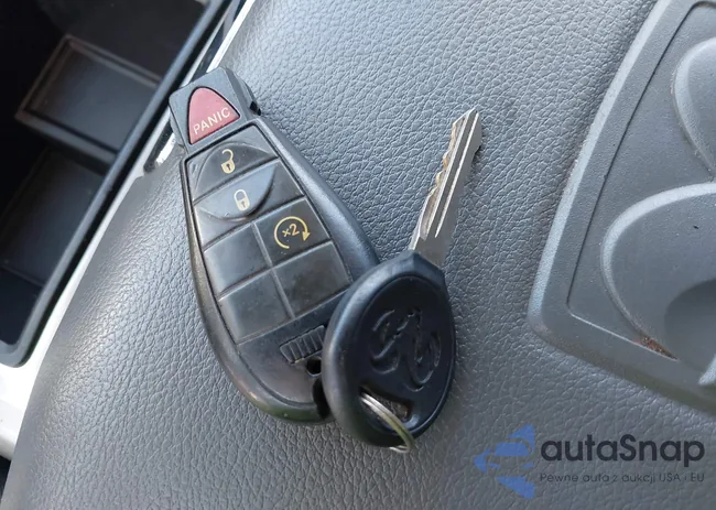 3C6TR5JT6EG122753: 40208502