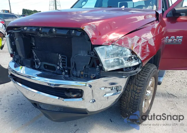 3C6TR5JT6EG122753: 40208502