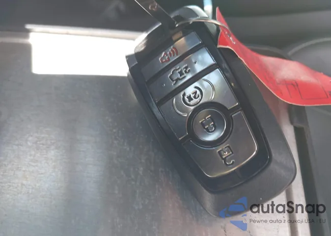 3FA6P0K97HR214485: 40208619