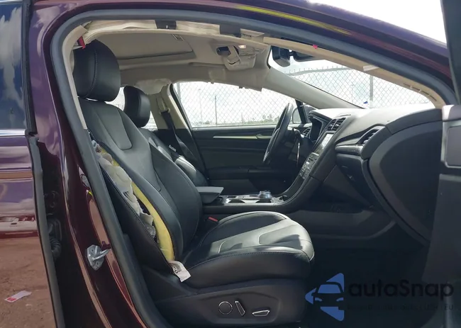 3FA6P0K97HR214485: 40208619