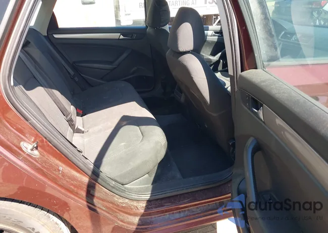 1VWAP7A30CC024378: 40208673