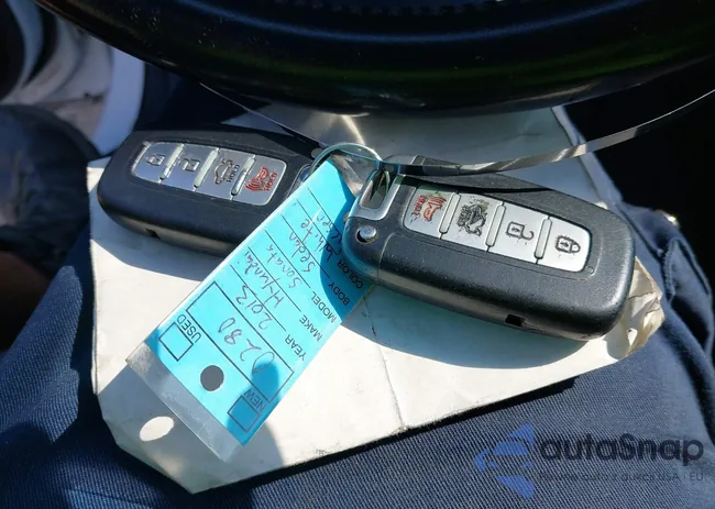 5NPEC4AC5DH559081: 40209356