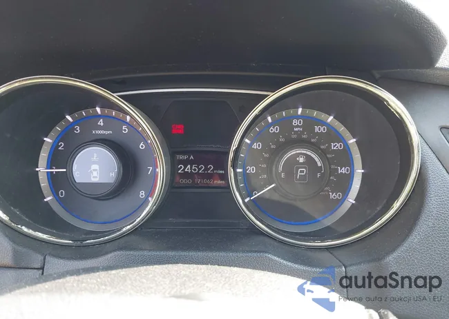 5NPEC4AC5DH559081: 40209356