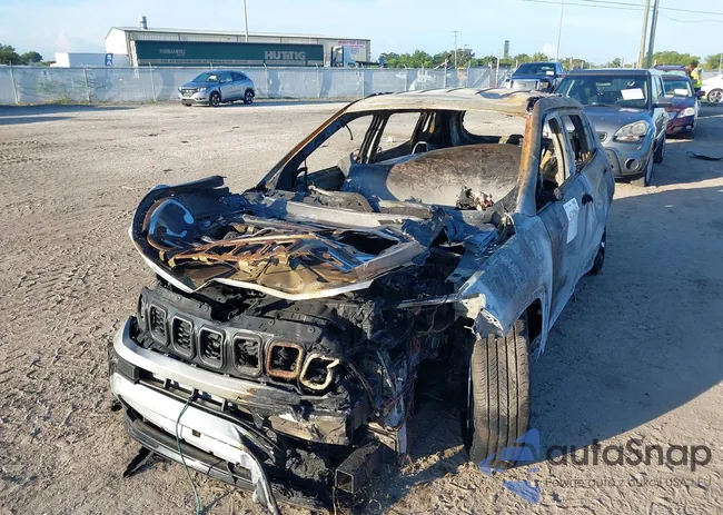 3C4NJDBN0RT107973: 40209602