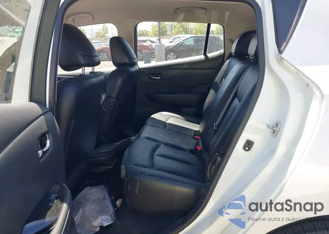 1N4AZ0CPXDC416067: 40209740