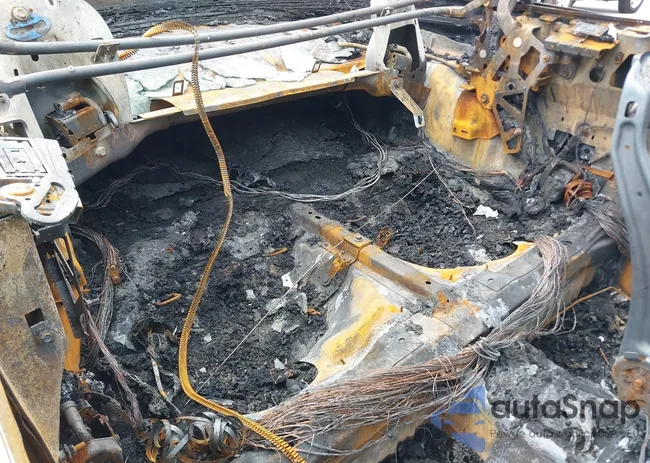 1FAGP8UH7R5120537: 40209802