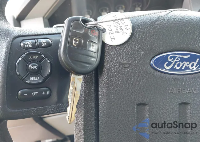 1FT7X2B64EEA68416: 40211518