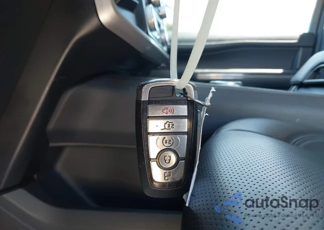 1FMJU1HT2NEA13951: 40212832