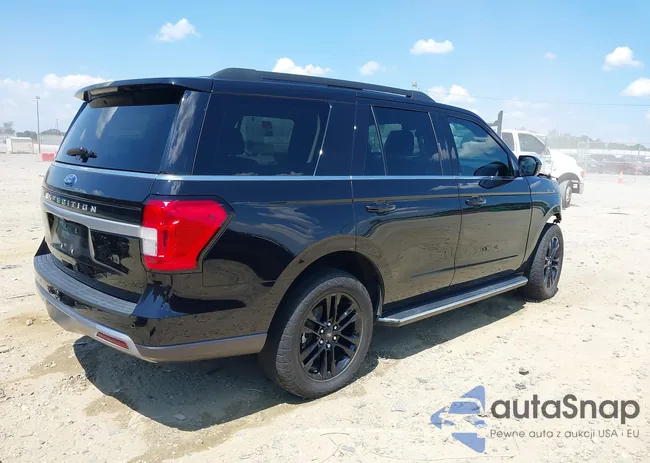 1FMJU1HT2NEA13951: 40212832