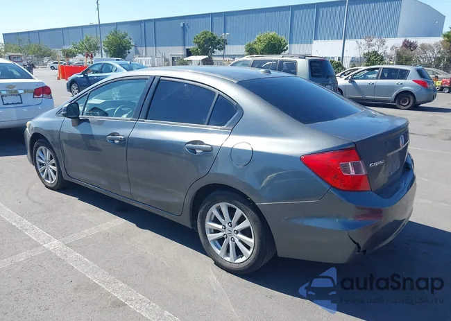 2HGFB2F94CH515770: 40213164