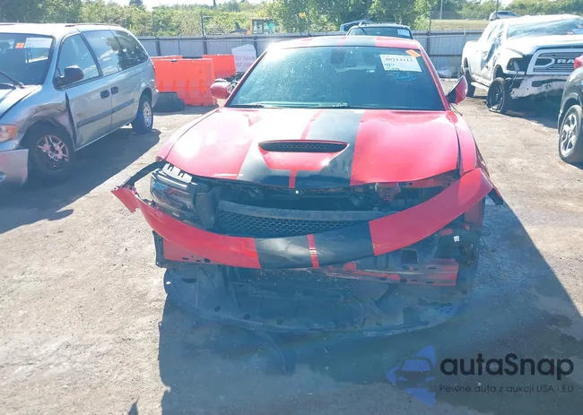 2C3CDXHG4JH203101: 40214115