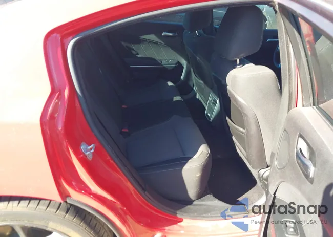 2C3CDXHG4JH203101: 40214115