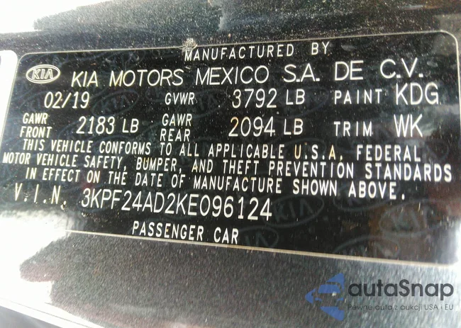 3KPF24AD2KE096124: 40215143